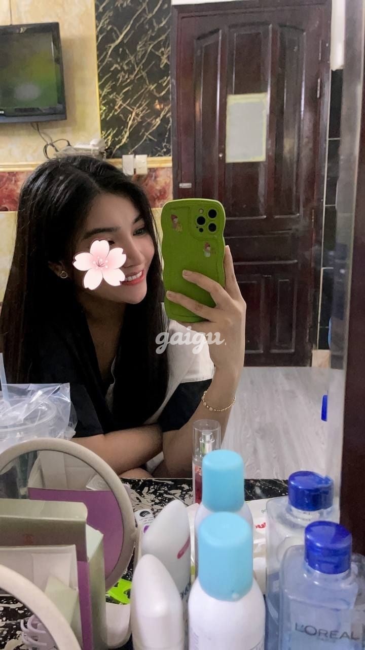 HÀ MY - HOT GIRL 2K1 MIỀN TÂY, MẶT XINH, BODY NÓNG BỎNG 第3张