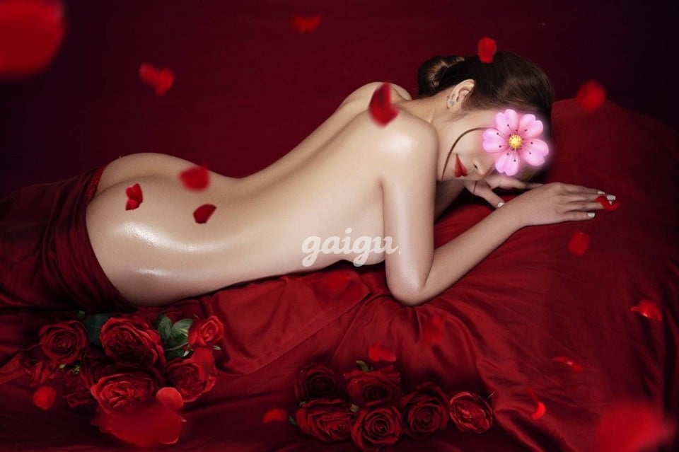 Quỳnh Chi - Em Teen - Xinh Sang Nuột Nà Gặp Là Yêu 第6张