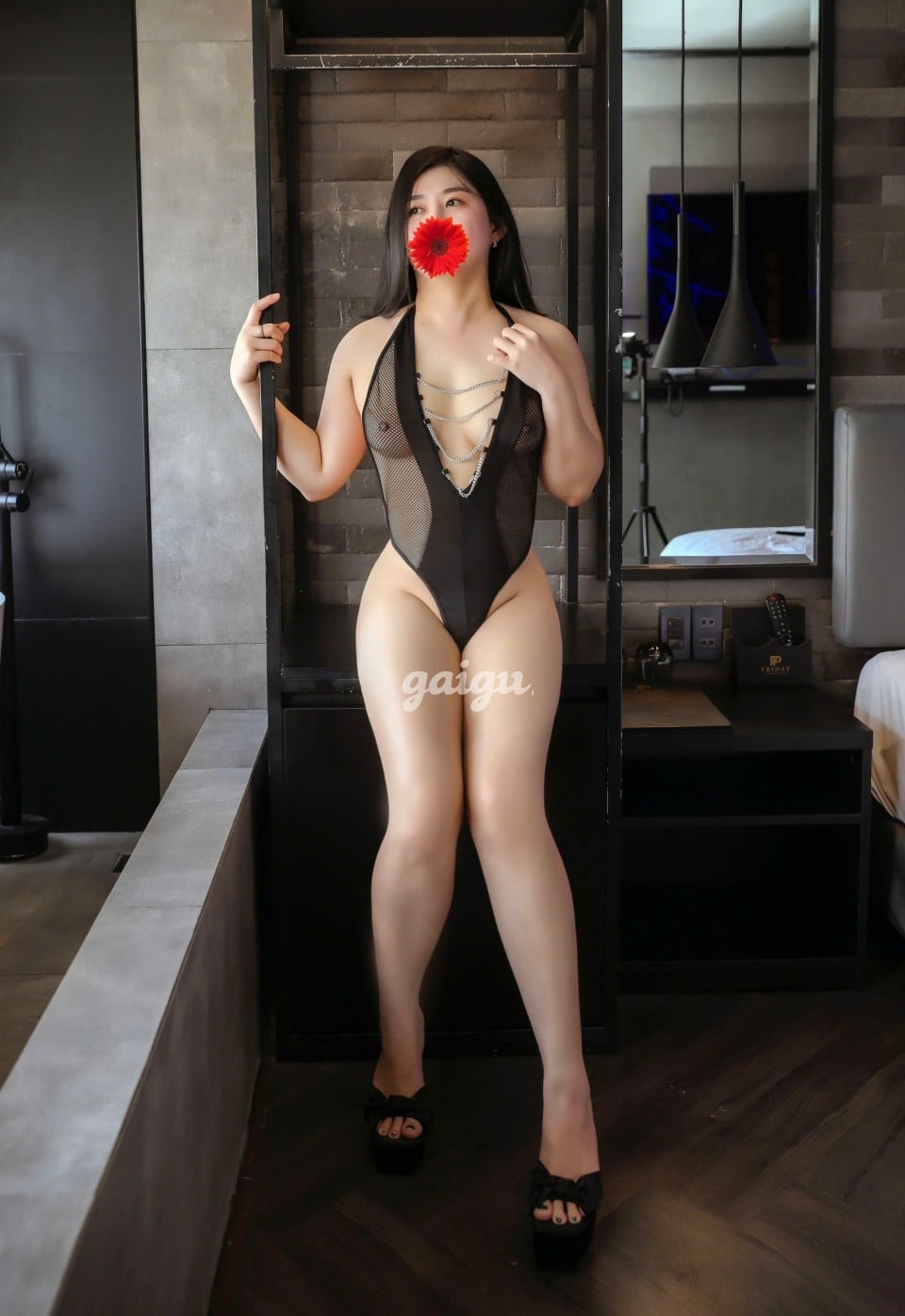 MASSAGE NHƯ QUỲNH THỔI KÈN BAO PHÊ XINH DÂM NỮ CHIỀU KHÁCH 第5张