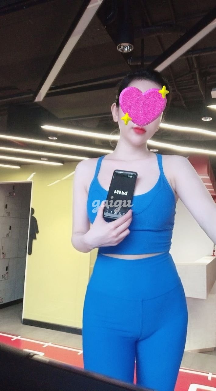 Hot Girl 1m65 ( Hương Trang  ) Da Trắng Nỏn, Dáng Chuẫn, Mặt Xinh. 第4张