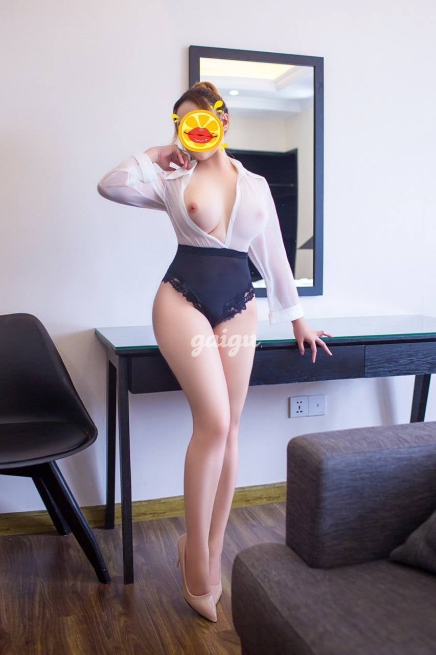 Uyên Nhi 第7张