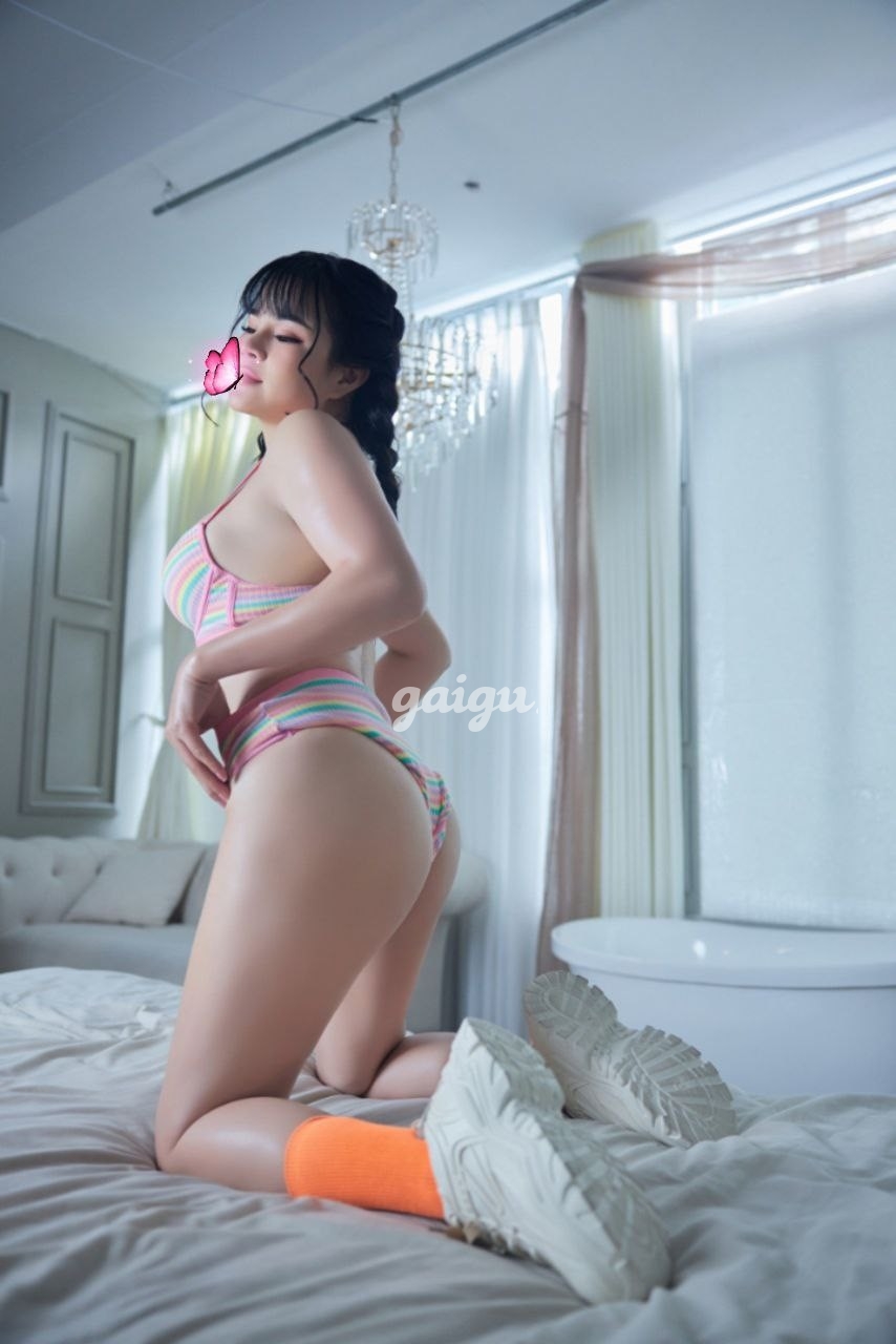 Thùy Linh  - Xinh Baby - Body Chuẩn Hotgirl 第8张