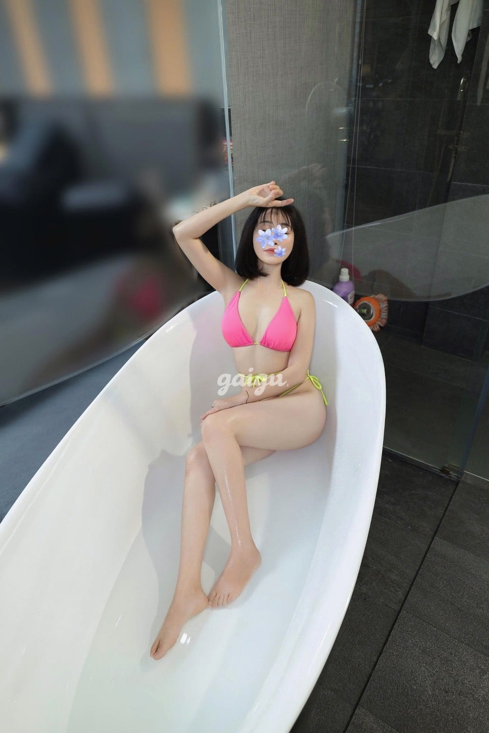BẢO NGỌC- Dáng Loli,Ngoan Ngoãn,Yêu Chiều Khách Như Ng Yêu 第5张