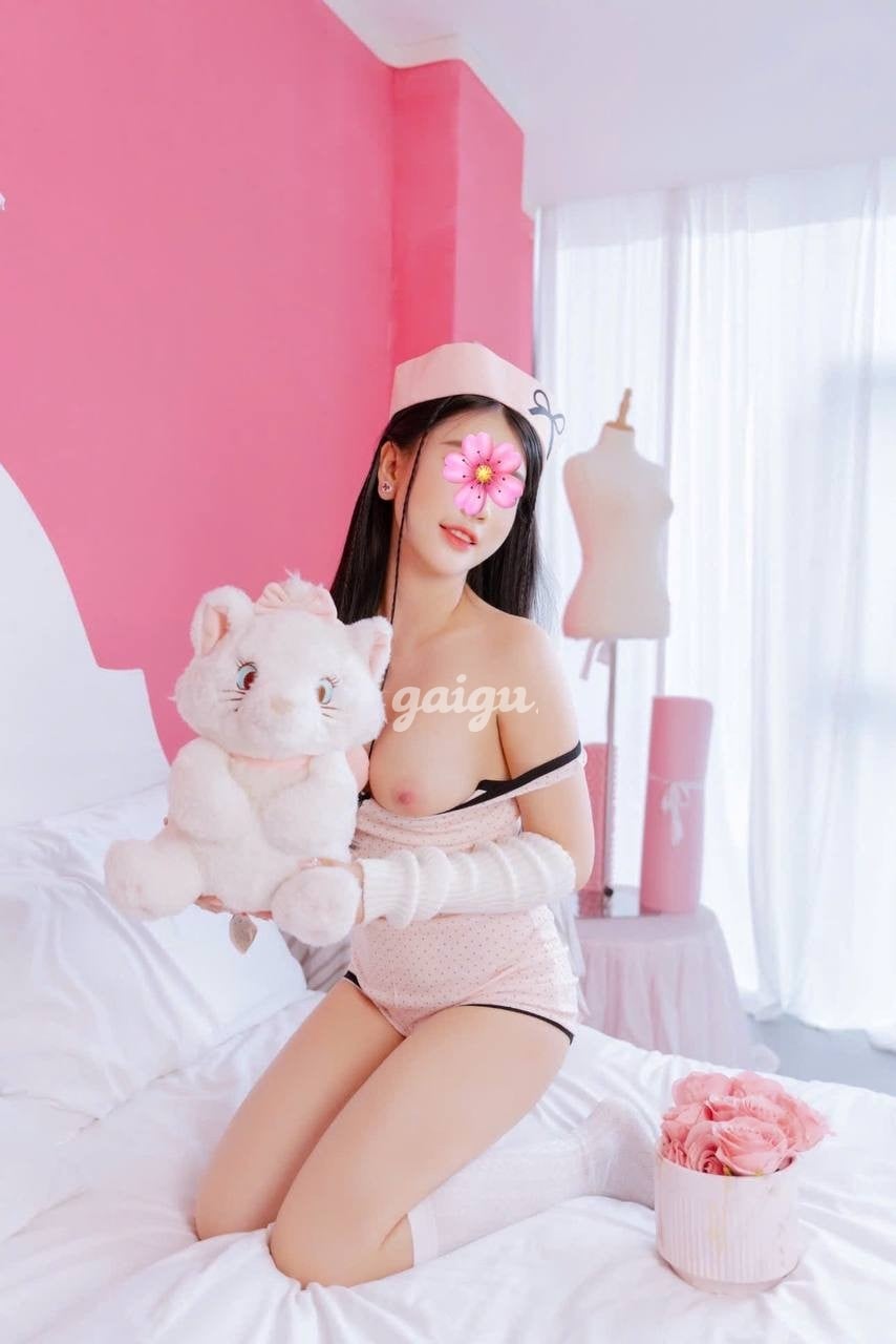 Thu Thủy Em Xinh Như Hoa 第8张