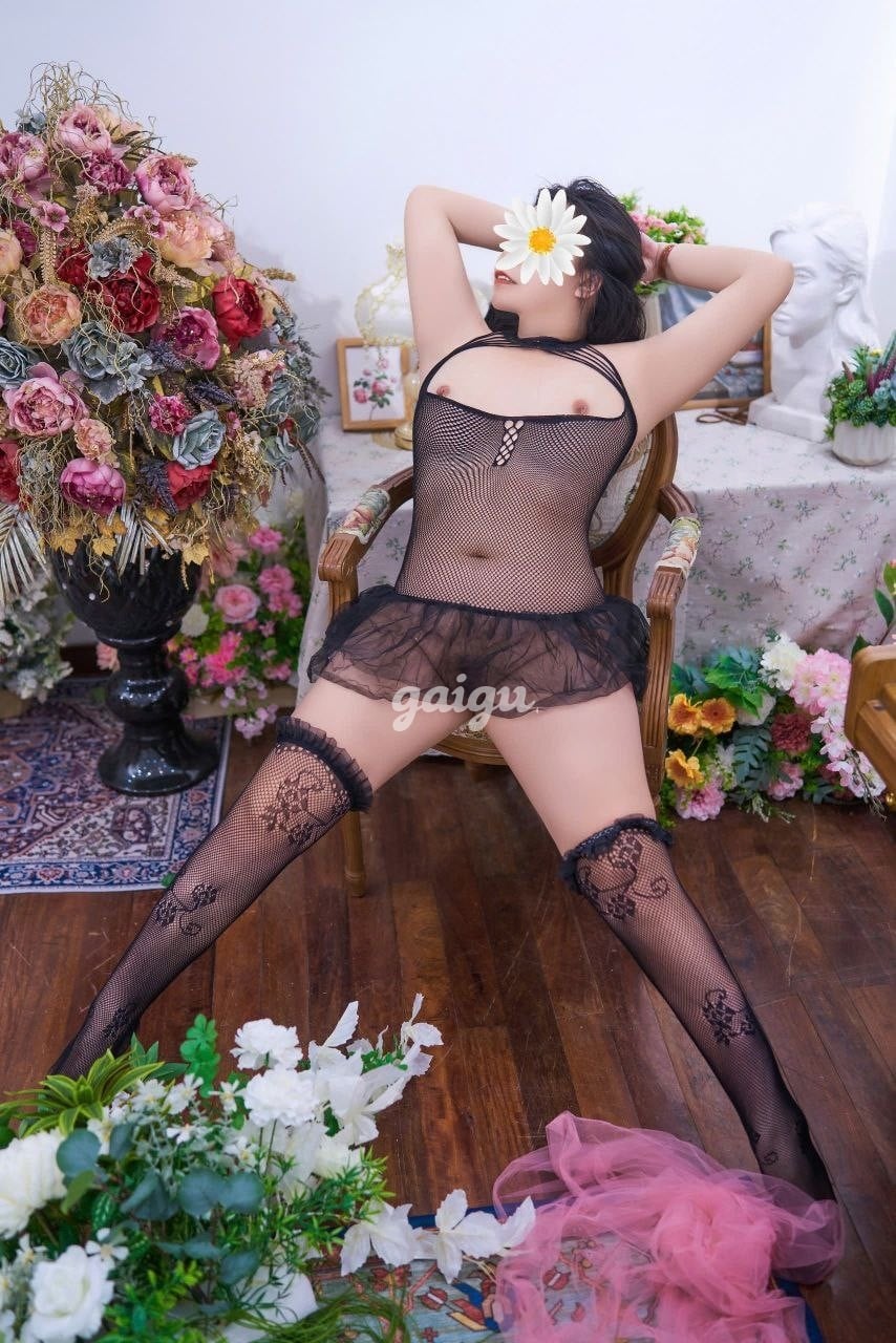 HUYỀN MY - Sexy Thần Dâm Chiều Khách Tê Tái 第5张