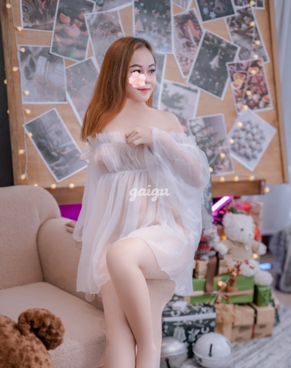 New Yến Nhi Baby ❤️ Dâm Ngoan Nhiệt Tình Chiều Chuộng Hết Mình 第3张