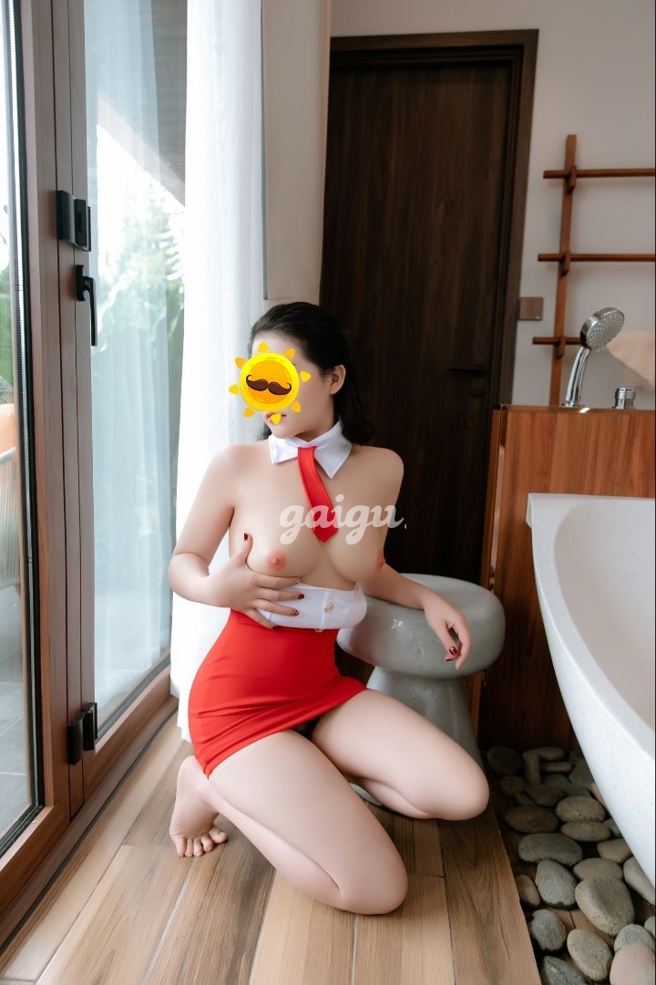 TUỆ NHI XINH ĐẸP - BODY ĐẸP MỀM MẠI, NHẸ NHÀNG VÀ SÂU LẮNG 第6张