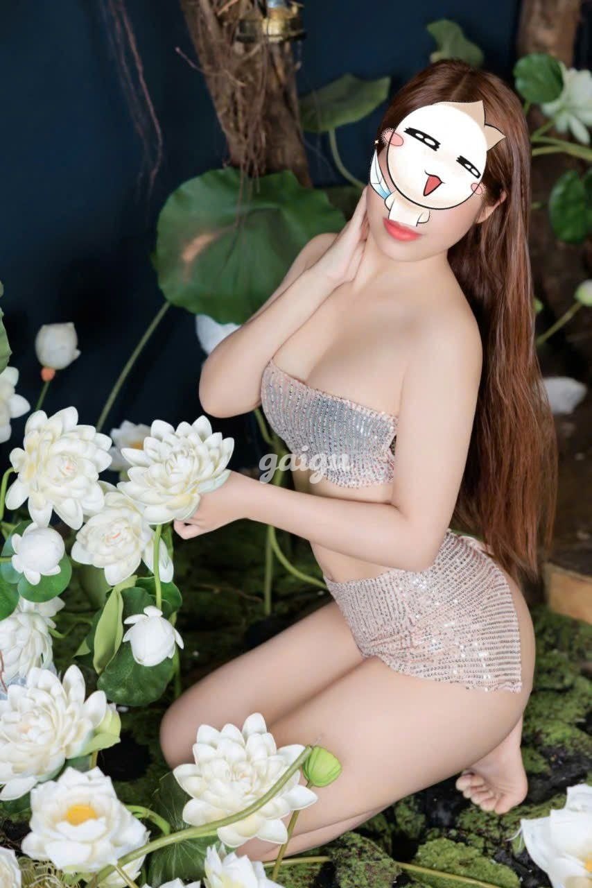 ❤️ BÉ SU - Sexy Ngon Tuyệt - Dâm Nữ Chiều Khách 第6张