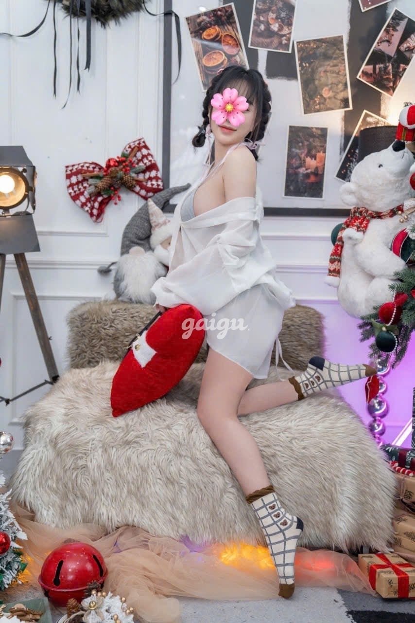 BÉ THANH VÂN SIÊU PHẨM DỄ THƯƠNG CUTE TÌNH CẢM MỚI VÀO NGHỀ ĐI LÀM 第3张