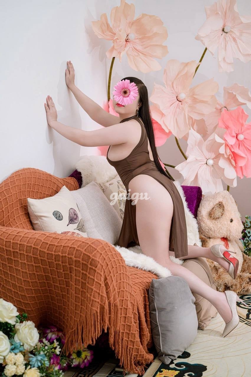 ❤️ NGỌC ANH ❤️ Em Gái Mặt Xinh - Vú Bự - Yêu Chiều Khách