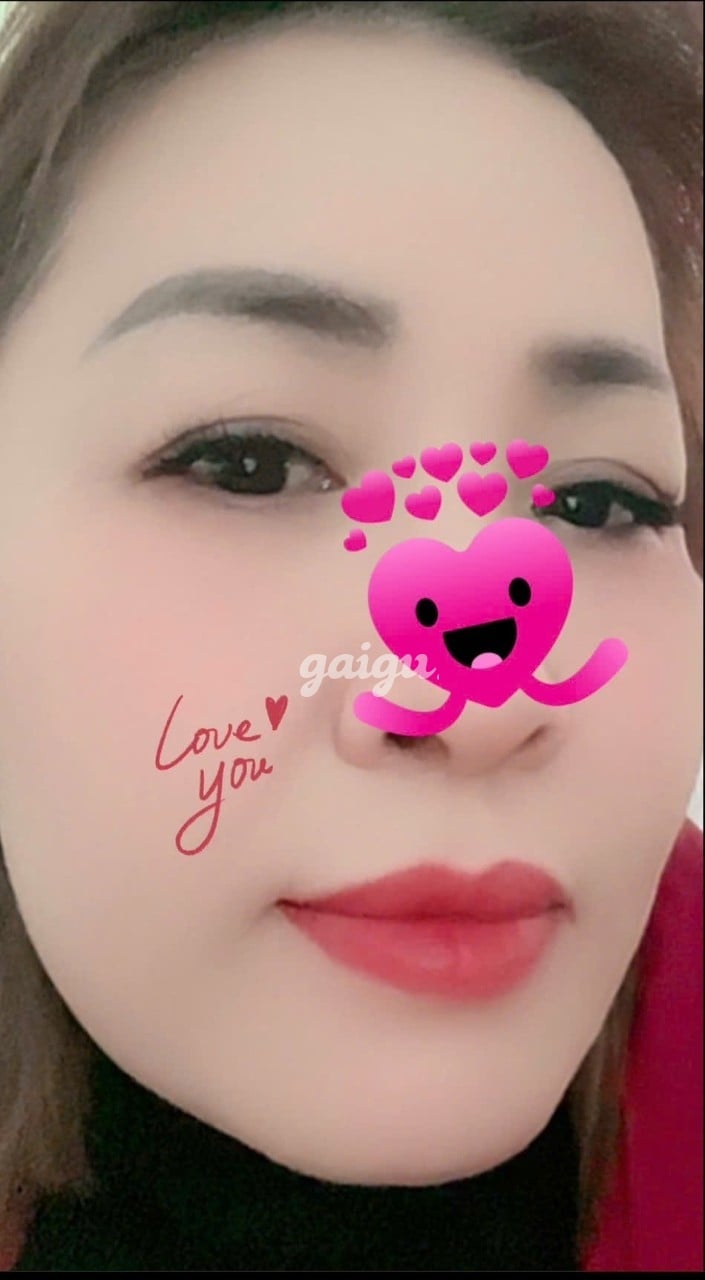 HOÀI THƯƠNG GIÁ KỊCH SÀN LÊN SÓNG PHỤC VỤ AE 第2张