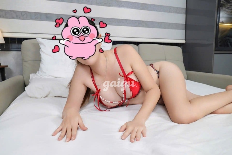 Hotgirt Vy Nguyễn Em Gai Miền Tây Massage Bodyy Bao Phê 第7张