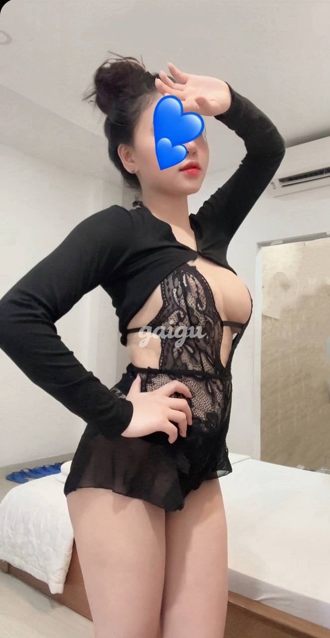 Linh Linh  2k3 Cực Kỳ Ngon. Hình ảnh Dt Thật 100% 第3张