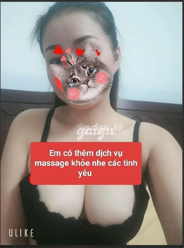 ❣️BẢO NGỌC❣️ - DÂM NỮ VÚ TO QUÁ NGON SO VỚI GIÁ CÓ MASSAGE KHỎE 第4张