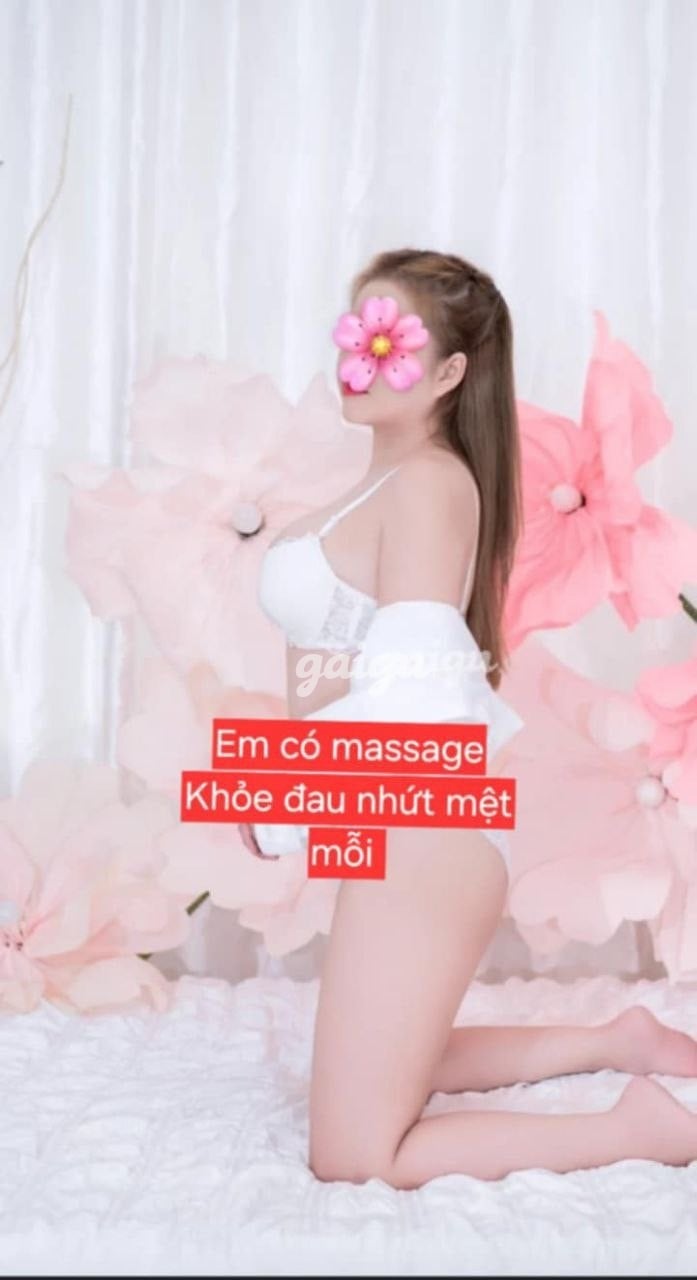 ❣️BẢO NGỌC❣️ - DÂM NỮ VÚ TO QUÁ NGON SO VỚI GIÁ CÓ MASSAGE KHỎE 第6张