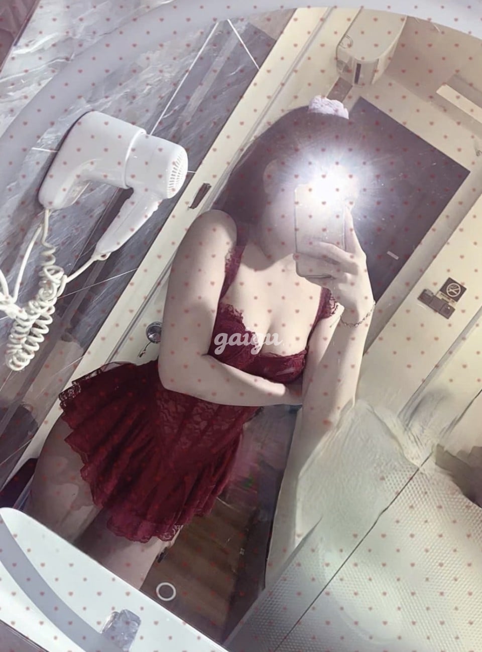 BÉ THỎ 2K8 -  HOT GIRL 1M7 HÀNG NON TƠ BODY NÓNG BỎNG KHUÔN MẶT XINH 第3张