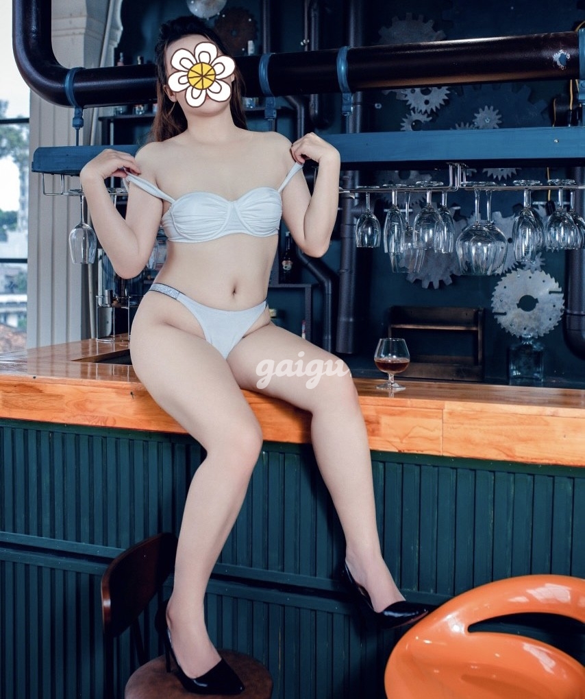 ✨ Phương Nhi ✨ HOTGIRL BODY NÓNG BỎNG 第3张