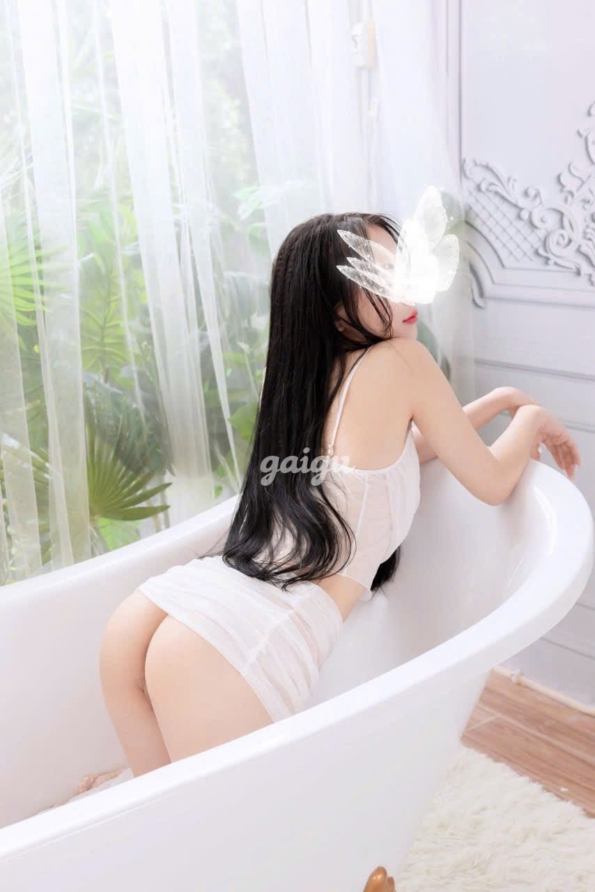❤️ Bé Vy ❤️ Face Cực Xinh , Da Trắng Dáng đẹp Mlem Mlem 第5张