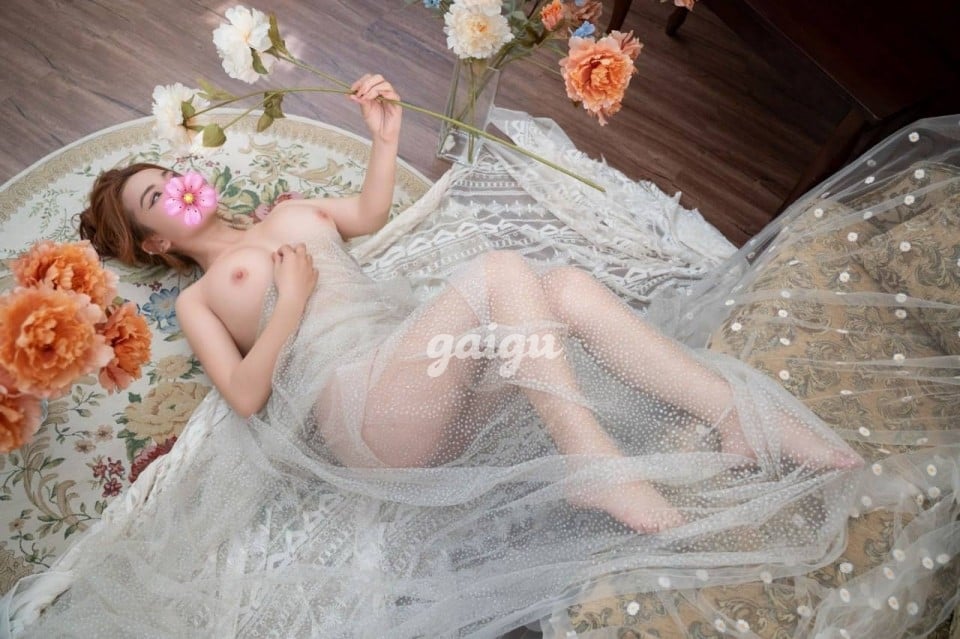 GÁI DÂM LISA_MÔNG CONG,VÚ BỰ,LÀM TÌNH BAO PHÊ LUÔN NHA 第2张