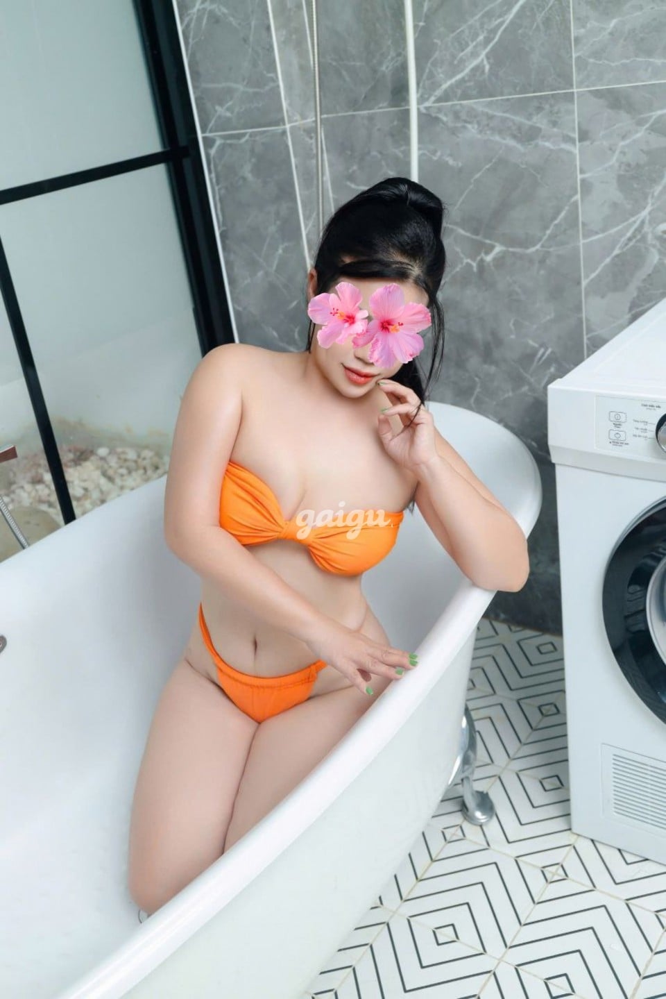 LAN CHI THẦN DÂM MÔNG TO,TÌNH CẢM,KỸ NỮ MIỀN TÂY