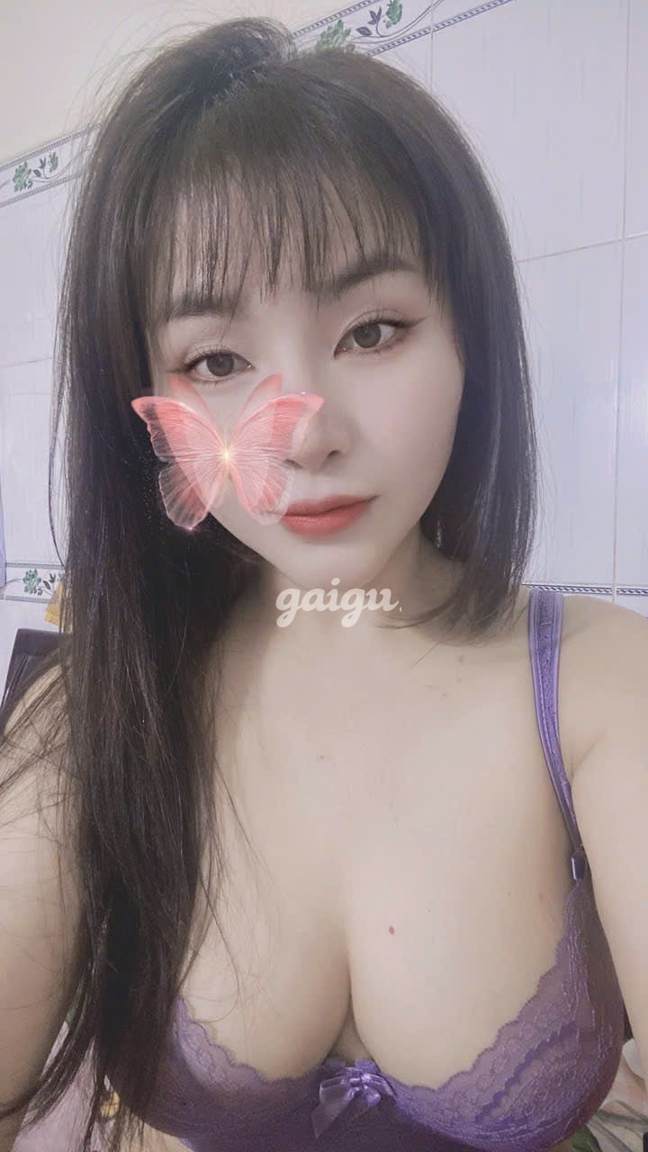 Hotgirl ❤️ Diễm Hương Xinh Xắn,Nuột Nà, Gợi Cảm, Làm Tình Tê Tái 第3张