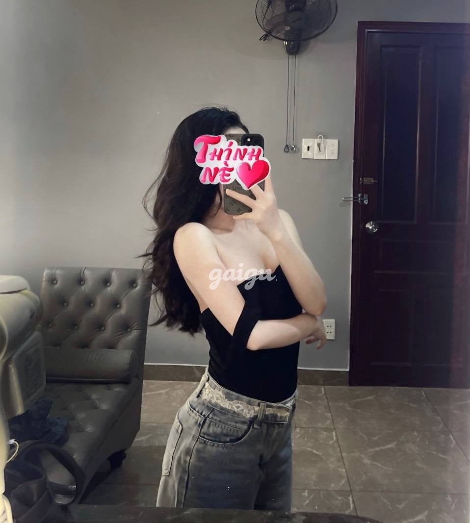 LINH CHI❣️SIÊU HOT GIRL DÁNG ĐẸP NGOAN XINH DÂM 第4张