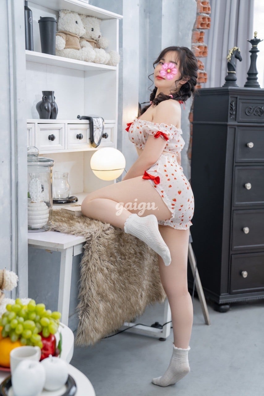 NEW 100%❤️THÚY NGÂN❤️DÂM NỮ XINH TRẮNG VÚ TO,TÌNH CẢM NHIỆT TÌNH 第3张