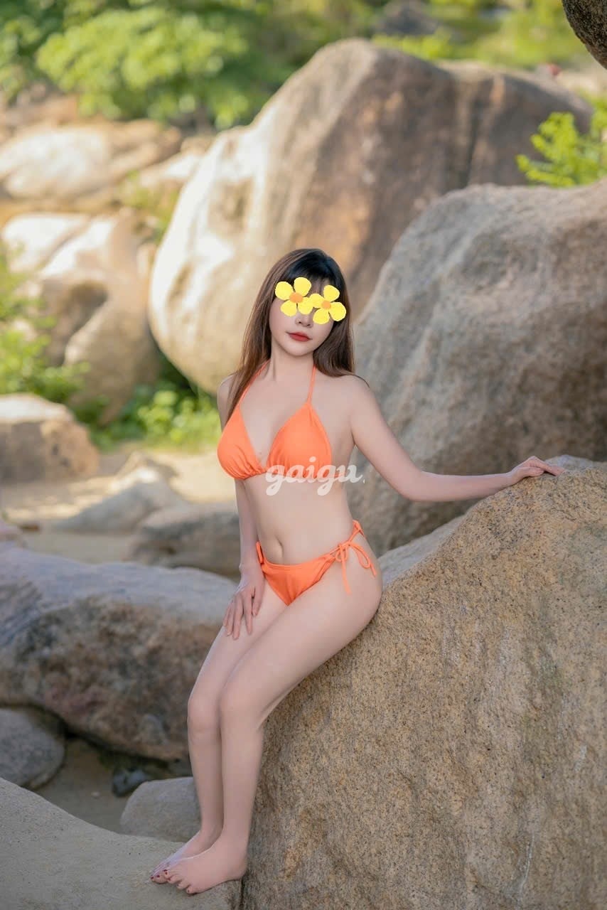 QUỲNH ANH  SIÊU SEXY VÚ TO CĂNG TRÒN ĐẸP NHƯ GÁI 18 第2张