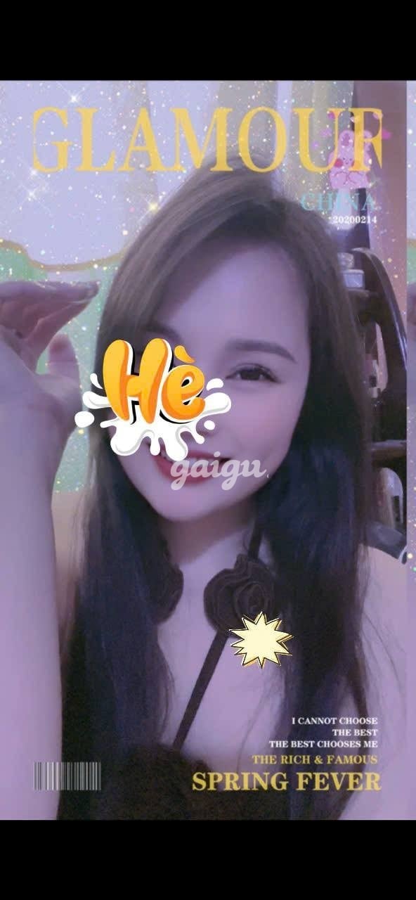 QUỲNH ANH EM GÁI THÂN THIỆN MỚI VÀO NGHỀ ĐI LÀM LẦN ĐẦU 第4张