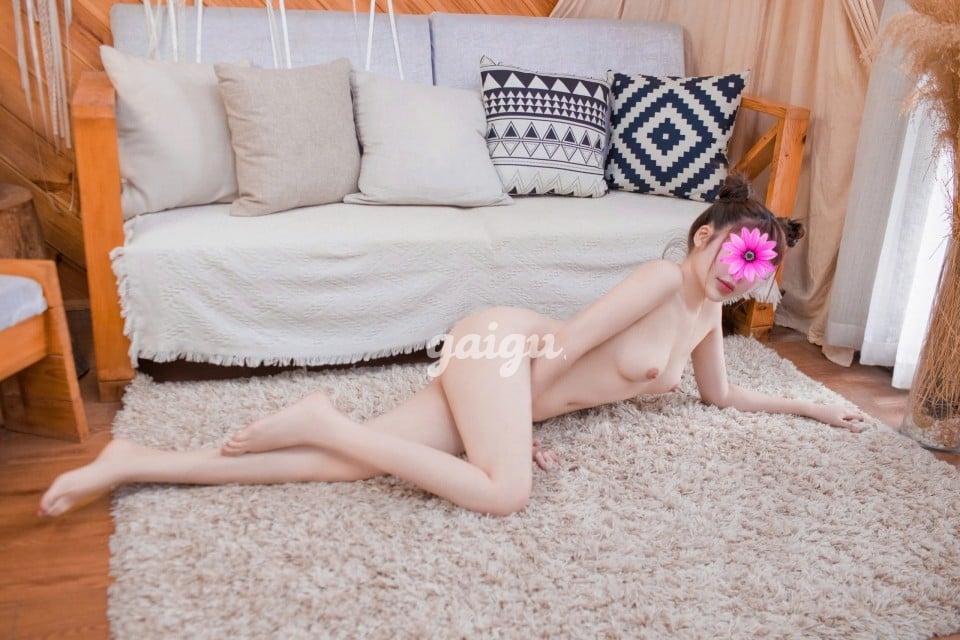 NGỌC TRINH - XINH XẮN DÂM ĐÃNG - TÌNH CẢM CHIỀU KHÁCH 第3张
