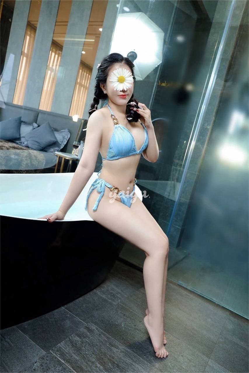 Diệp Khanh - Làm Tình Như Người Yêu Mình Dây , Hàng đẹp , Giá Tốt Dịch Vụ Bao Phê