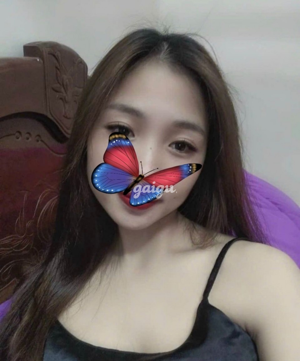 NA NA - VẺ NGOÀI XINH ĐẸP CŨNG KHÔNG GIẤU ĐƯỢC SỰ DÂM DỤC