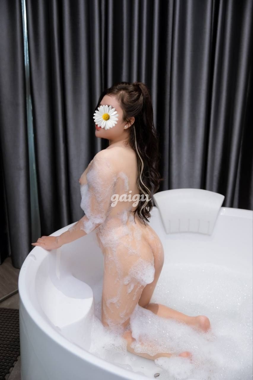 Gái Xinh Bảo Nhi_ Gương Mặt Kute, Vú To Mông Bự, Làm Tình Dâm 第6张