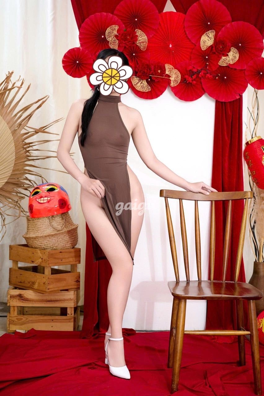 THỤC QUYÊN GÁI NGOAN  VỪA MIỆNG MỜI AE CHECK 第3张