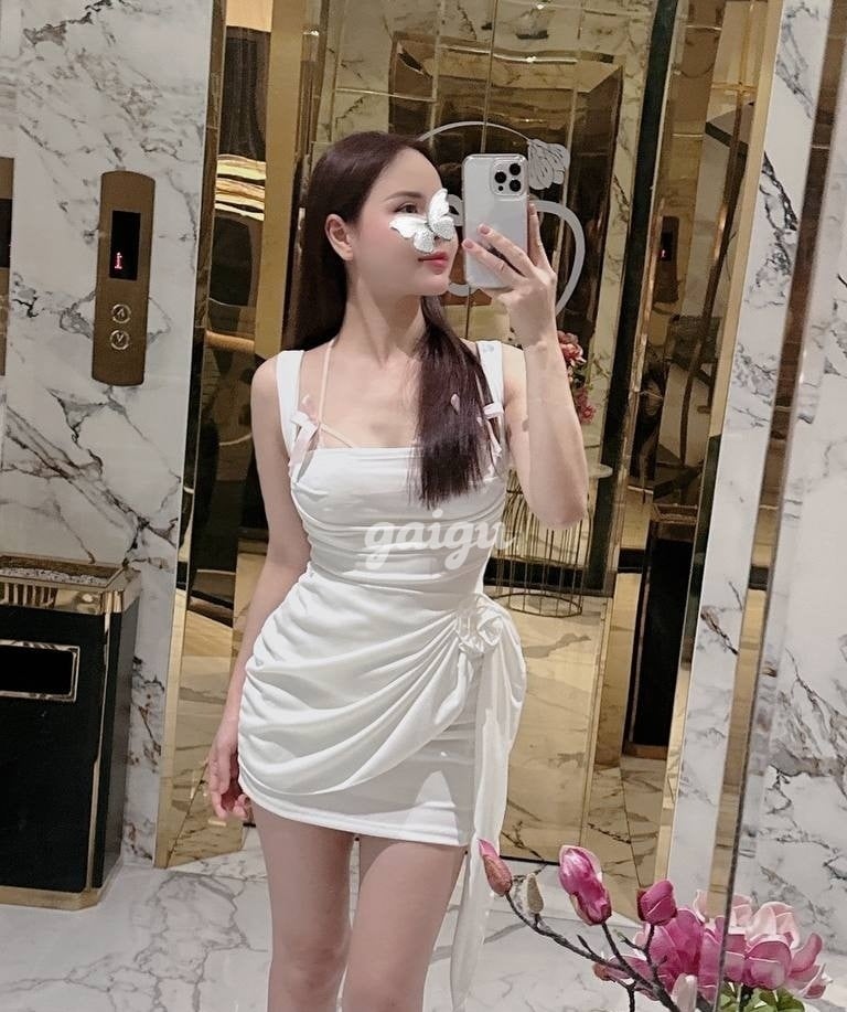 BÉ LINNA HÓT TEEN  TRẺ TRUNG XINH XẮN HÀNG MỚI TIN VỪA ĐI LÀM 第2张