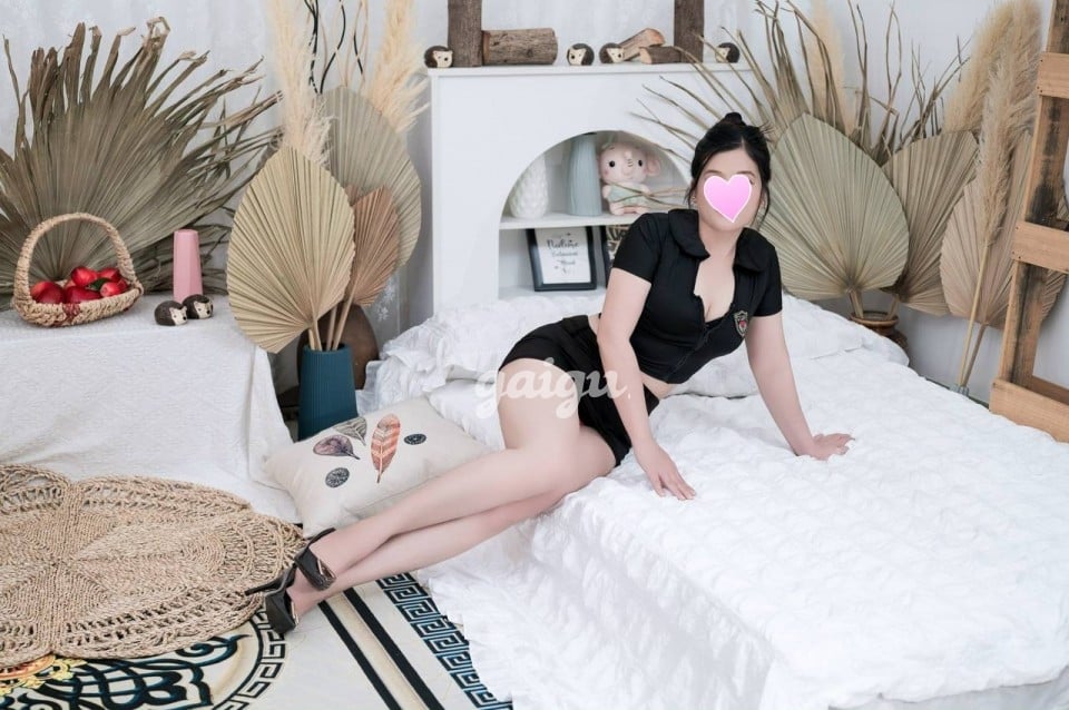 THANH TRÚC XINH GÁI-NHẸ NHÀNG TÌNH CẢM-CHIỀU KHÁCH NHƯ NGƯỜI YÊU 第2张