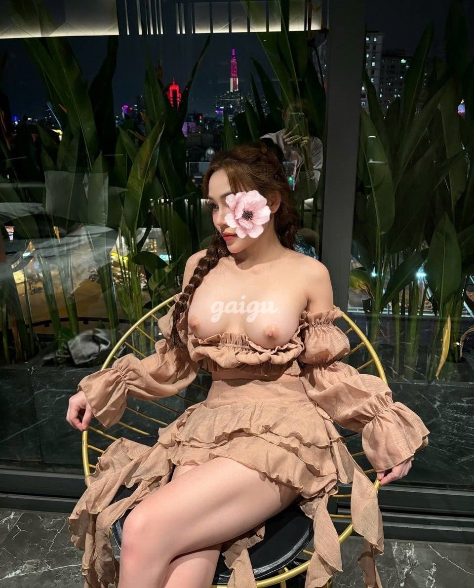 NGỌC MIN - KỸ NGHỆ MASSAGE SIÊU ĐỈNH CỦA DÂM NỮ
