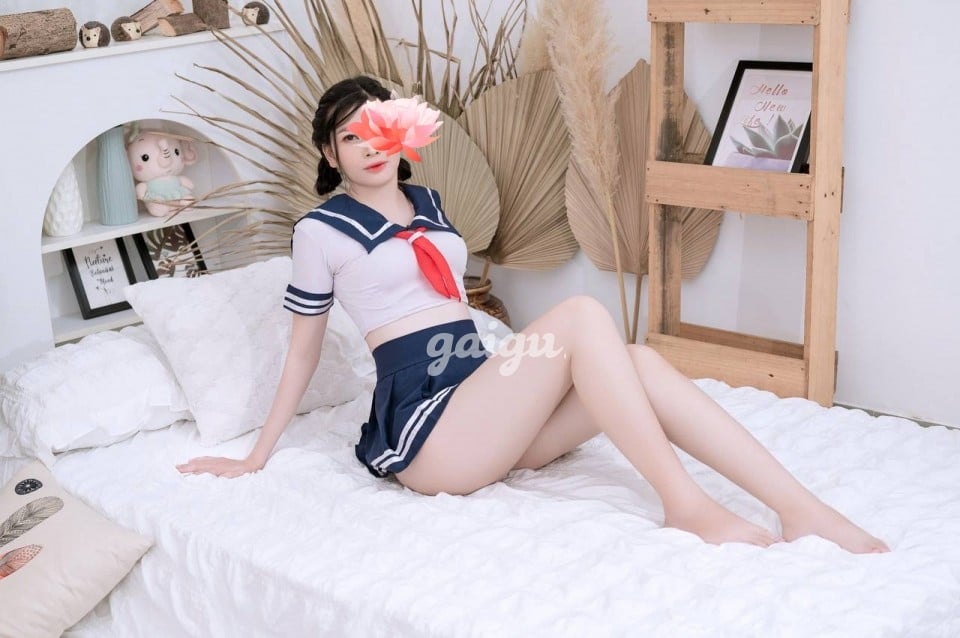 SIÊU MẪU BÉ NHI CHÂN DÀI BÚ LIẾM 69/96 RẤT ĐIÊU LUYỆN  DÂM NHƯ PHIM SEX NHẬT 第8张