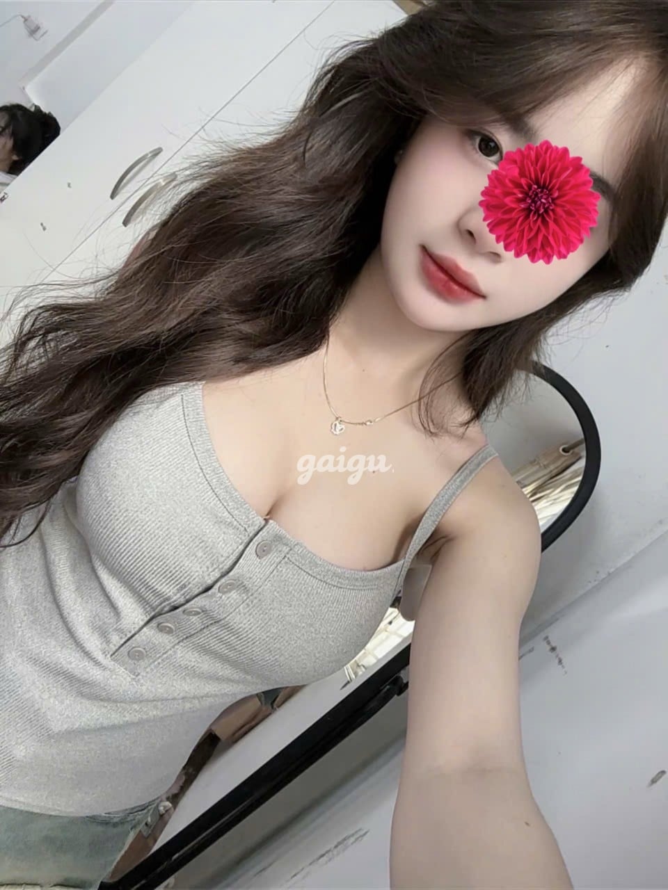 NEW - BÉ THUÝ XINH NON NGON VÚ TO BƯỚM MÚP CỰC KỲ CHIỀU KHÁCH.
