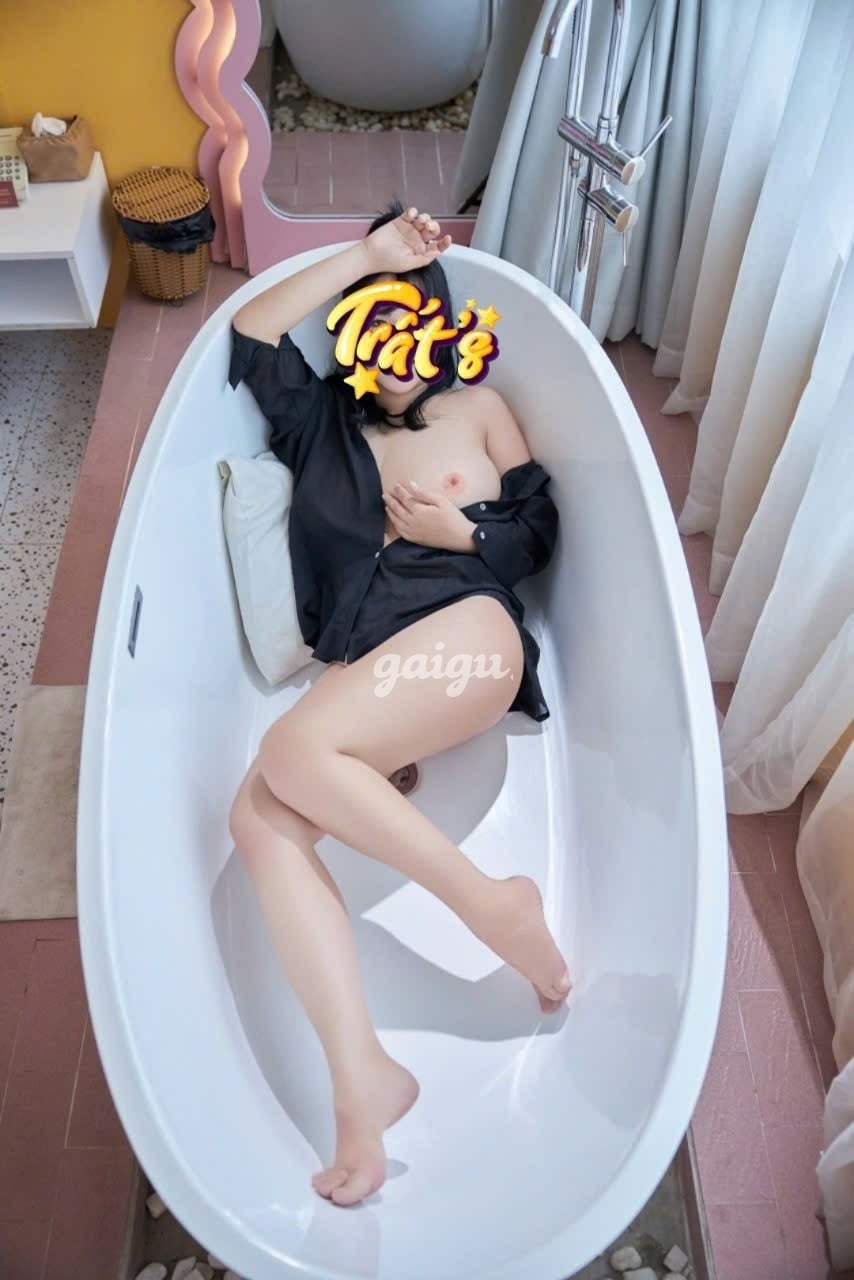 {New} Massage Fuck Kim Liên - Xinh Xăn - Vú To Làm Tình Cực đỉnh 第3张