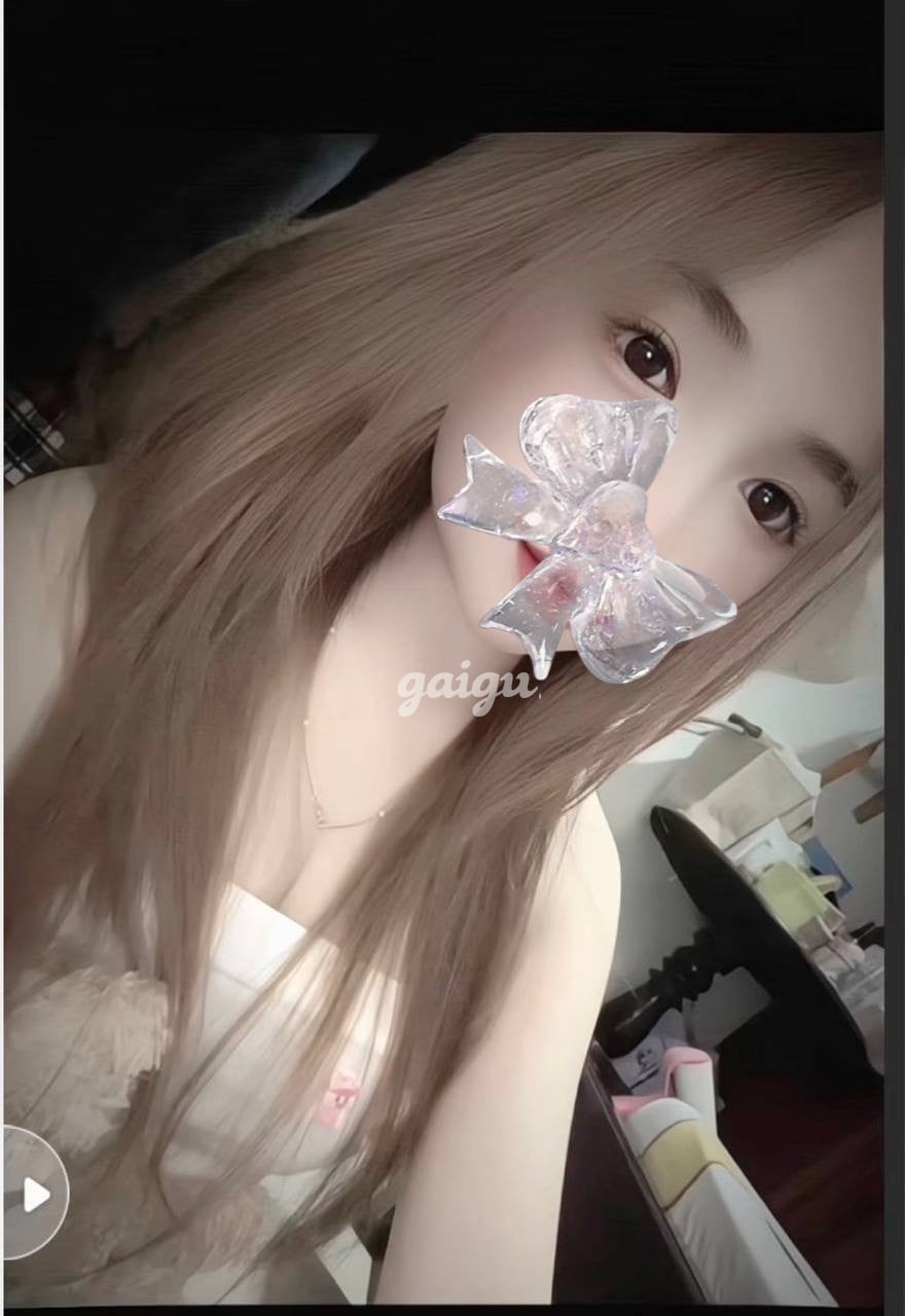 Bé Min- Cô Bé Tuổi Hổng Thơ Ngây, Tươi Mới!!!