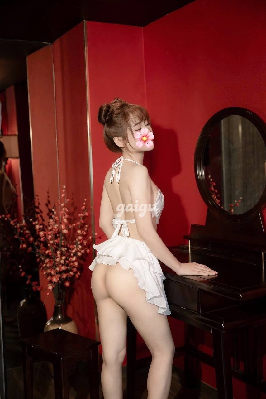 ❤️ VY VY - Bé Gái Xinh 2k2 - Ngọt Ngào Tình Cảm 第2张
