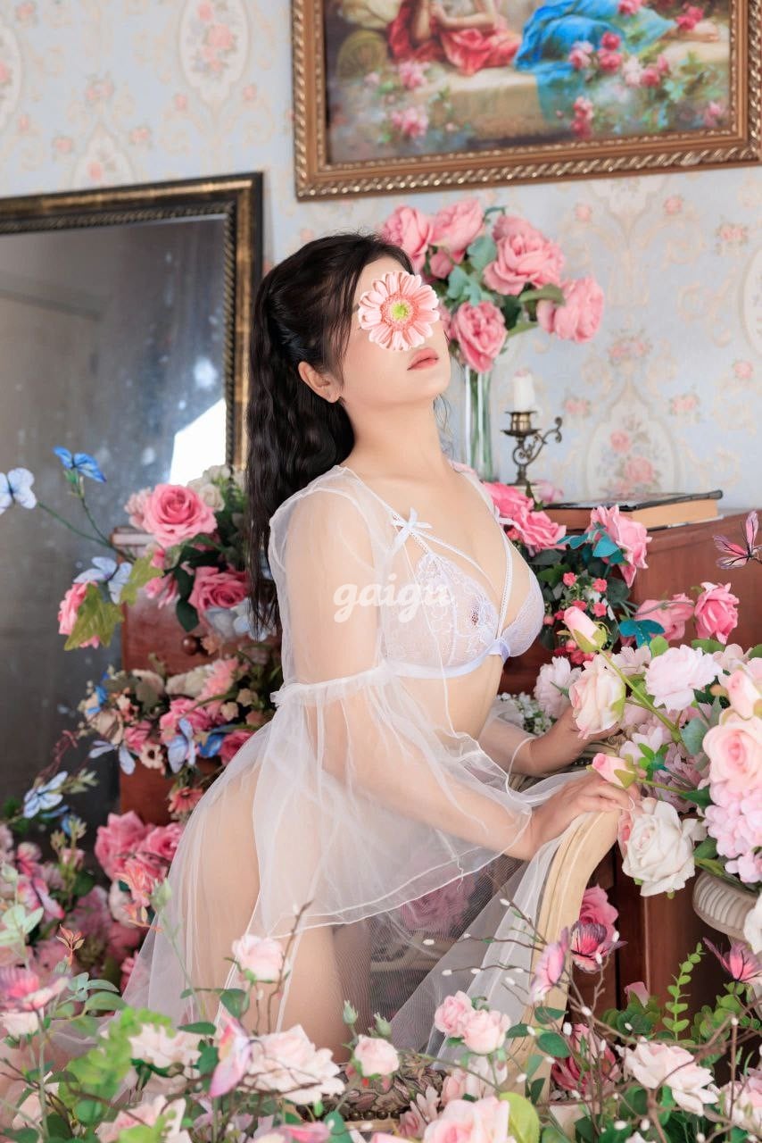 TUỆ NHI VÚ TO NGẬP MẶT XINH DUYÊN NHIỆT TÌNH QUYẾN RŨ 第3张