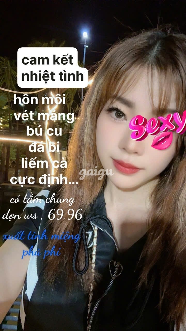 Bích Ngọc_ Dâm đãng Bú Liếm Nhiệt Tình Bao Phê 第4张