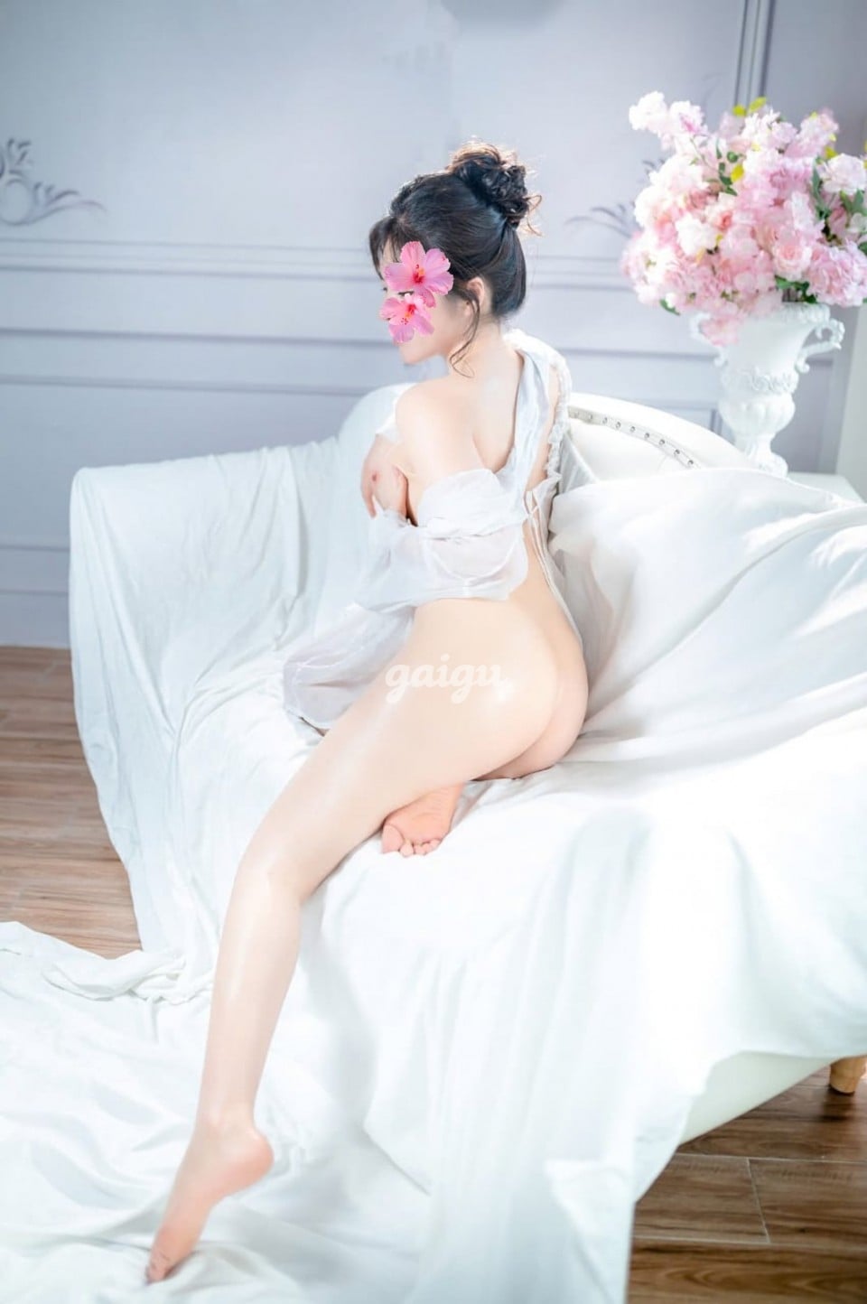 SIÊU VÒNG BA QUỲNH ANH EM GÁI XINH, NGỰC ĐẸP, NGỌT NGÀO CHIỀU KHÁCH 第2张