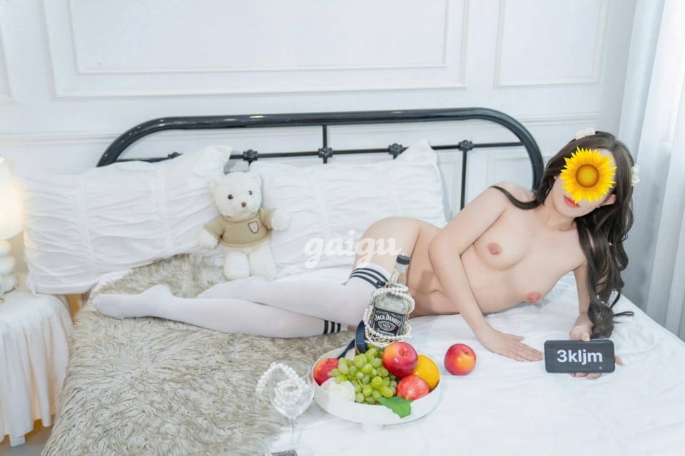 VÂN AN EM GÁI MÌNH DÂY NHỎ NHẮN TÌNH CẢM 第6张