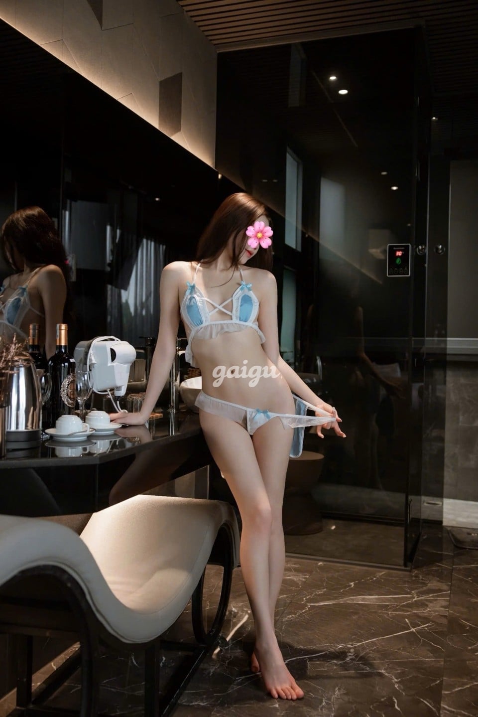 GÁI XINH TÊN MÂN NHI 2K4 ĐẸP KO TỲ VẾT_RÂT ĐÁNG YÊU BODDY SEXY 第3张