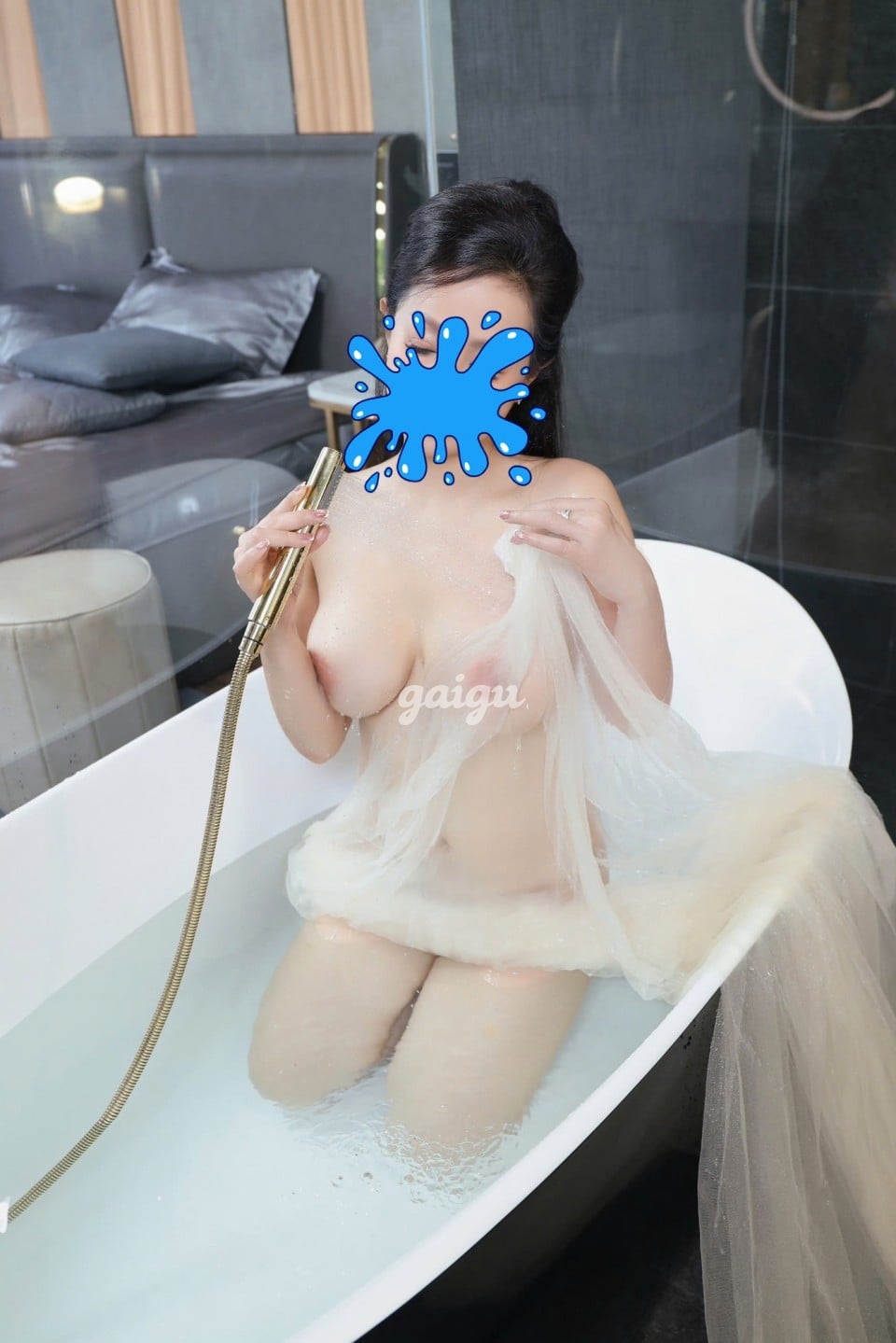 Hà Phương-em Hàng Thơm Ngon Thơm Phức, Giá Cả Hợp Lí!!!