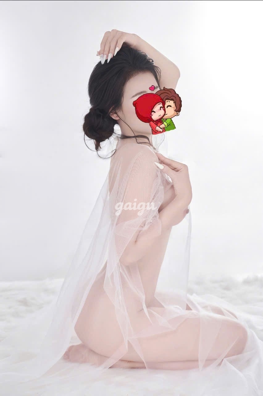 LYSA - HOTGIRL DÂM ĐÃNG - NGOAN HIỀN CHIỀU KHÁCH - ĐỈNH CAO TÌNH DỤC - ĐIỆN NƯỚC LÊNG LÃNG