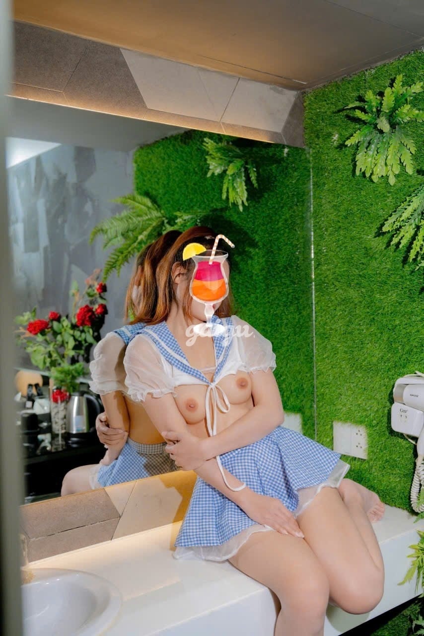Như Ngọc _ Dáng đẹp Làm Tình Ngon ,bú Liếm Thoải Mái 第2张